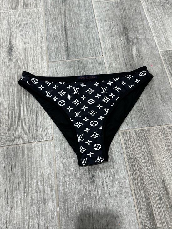 Louis Vuitton Other - LOUIS VUITTON Women’s Graphic Monogram Low Rise Classy Swim Bikini Bottoms 46/XL